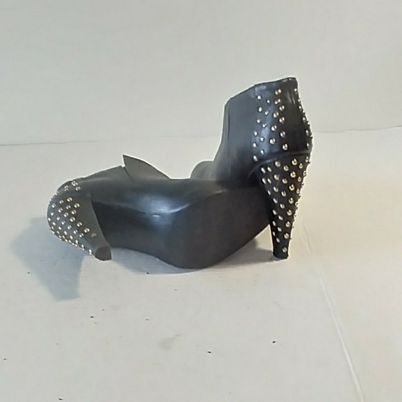 Steve Madden - Picture 4 of 5